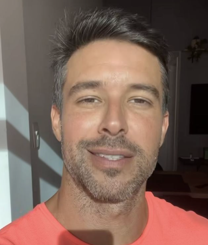 Julien B.